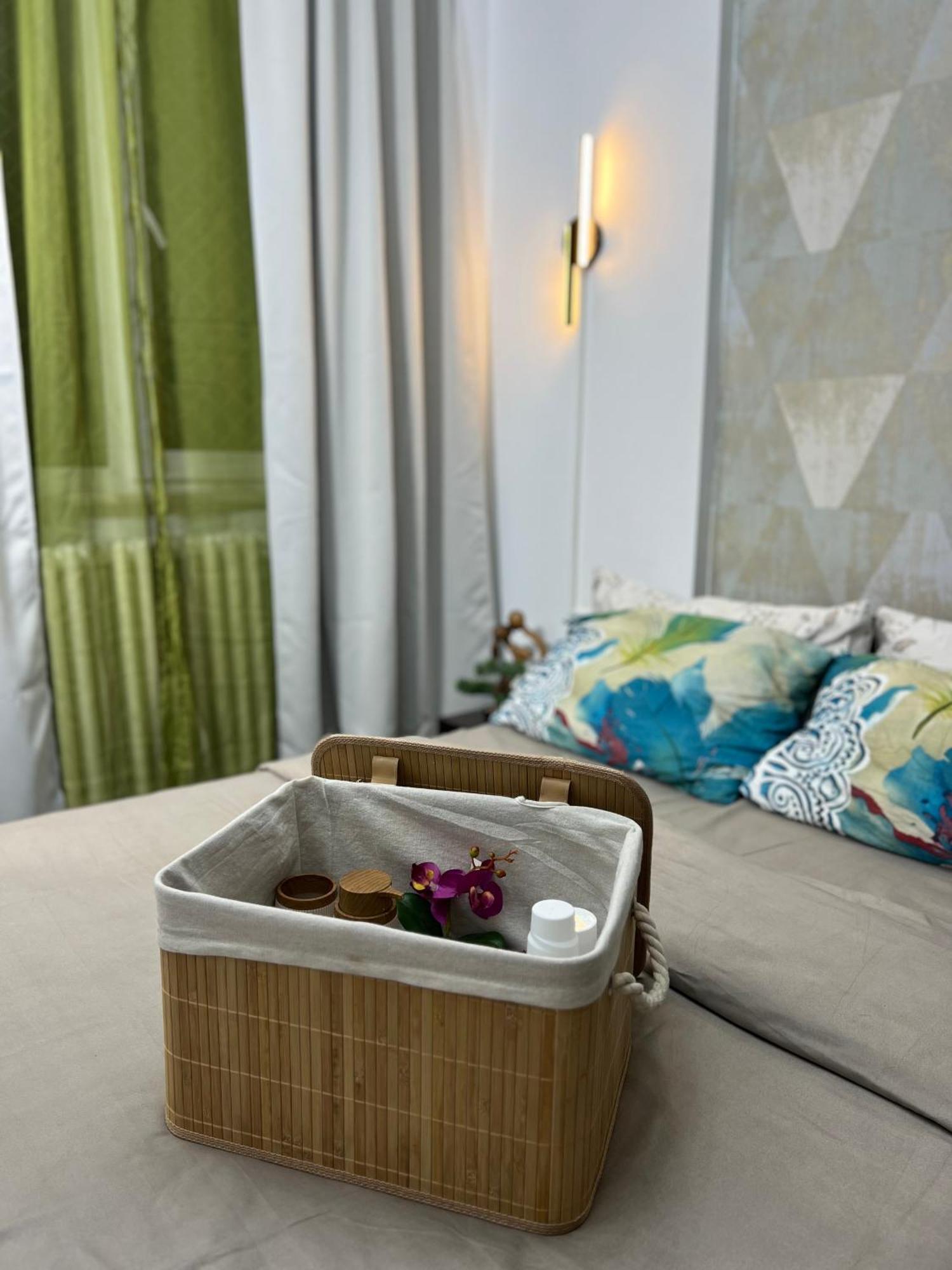 Kiwi Apart-Hotel 1Br Wi-Fi Free - Close To Old Town - Cozy Location - Shorter Or Longer Stay - R&M Boutique Бухарест Экстерьер фото